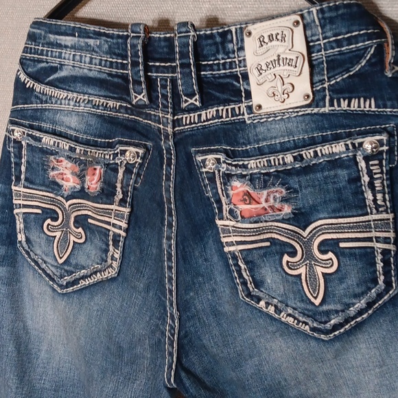Rock Revival Jeans - Picture 4 of 5